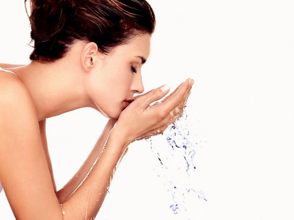Can One Face Wash Really Work for Both Oily & Dry Skin?